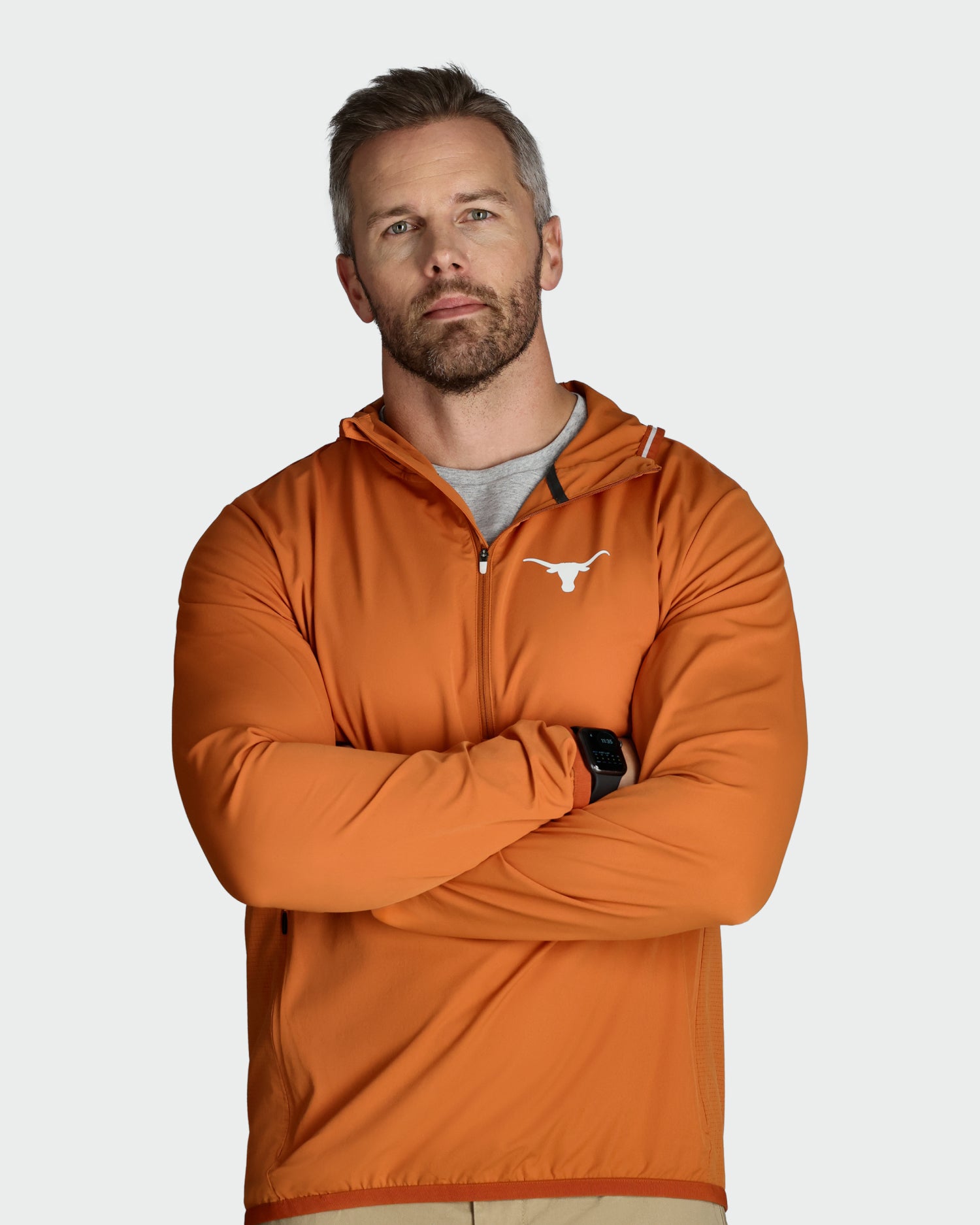 Mike is 6’2”, wearing a size large.